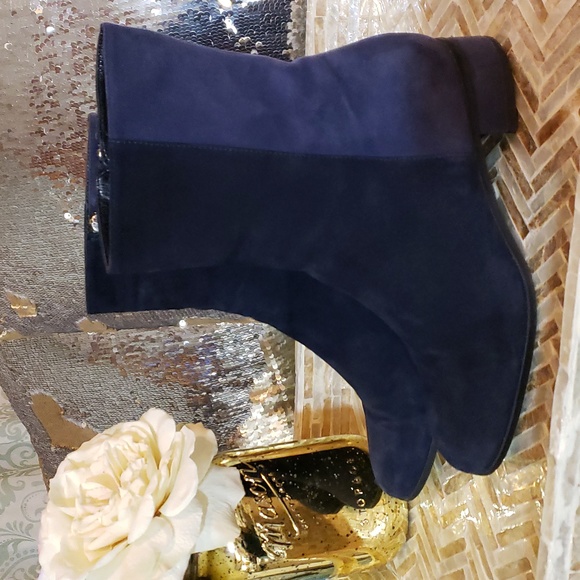 Aquatalia Navy Blue Boots ladies size 7 - Picture 9 of 9